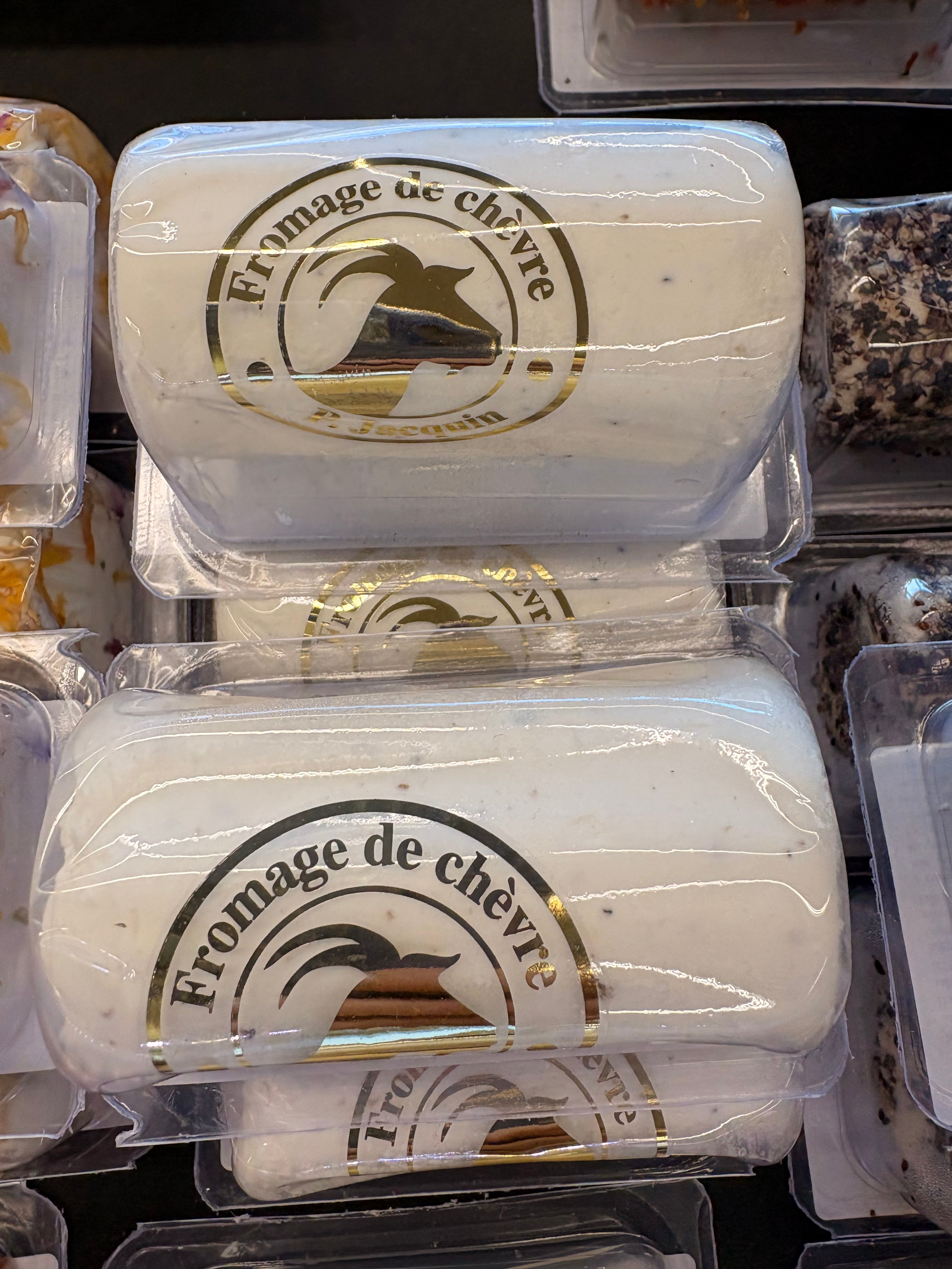 Bûchette de chèvre à la truffe