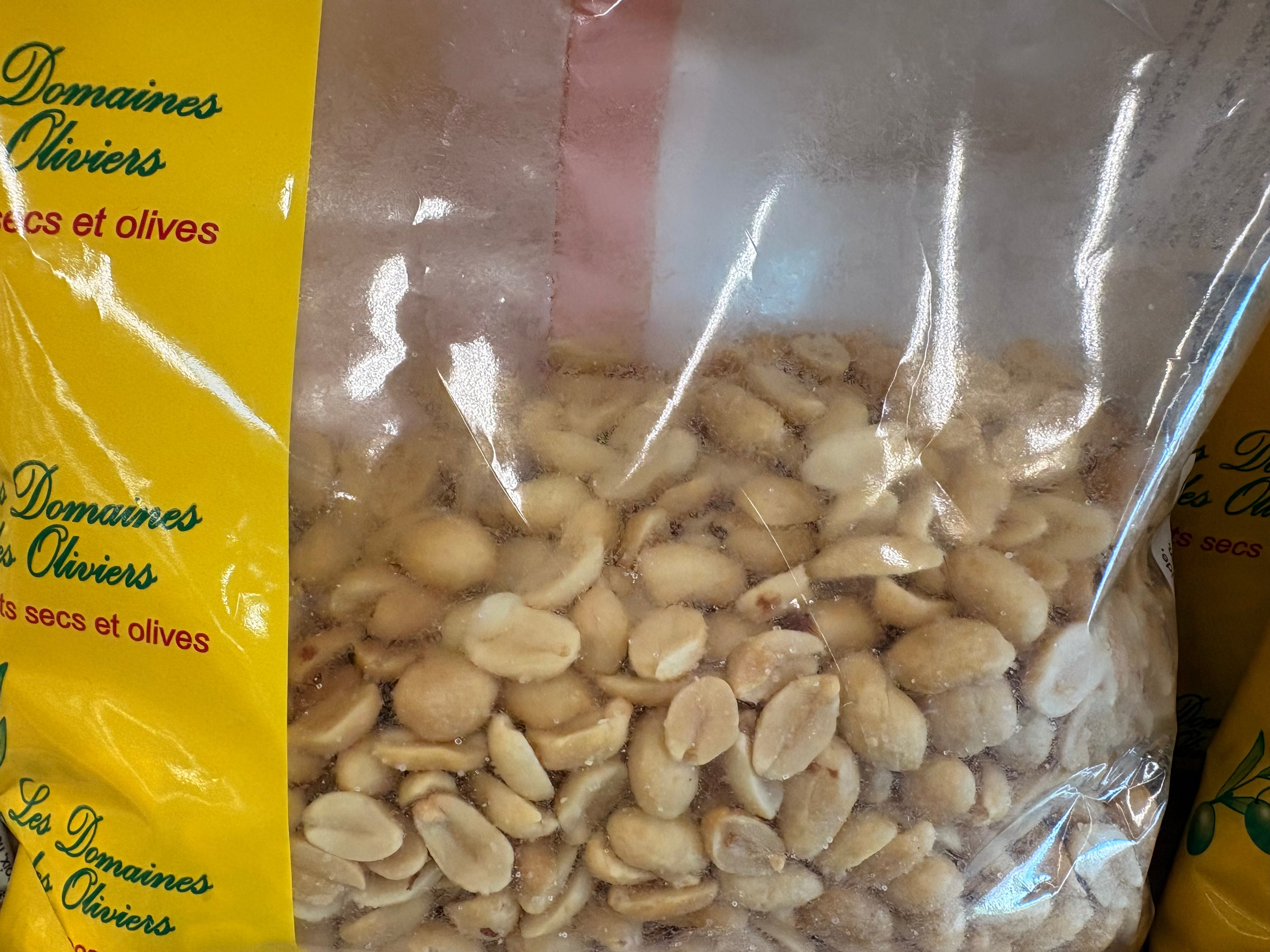 Cacahuètes grillées et salées